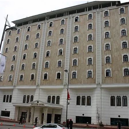 Bueyuek Hotel